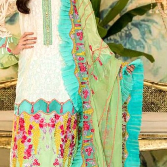 Pakistani dress - Picture 2 of 10